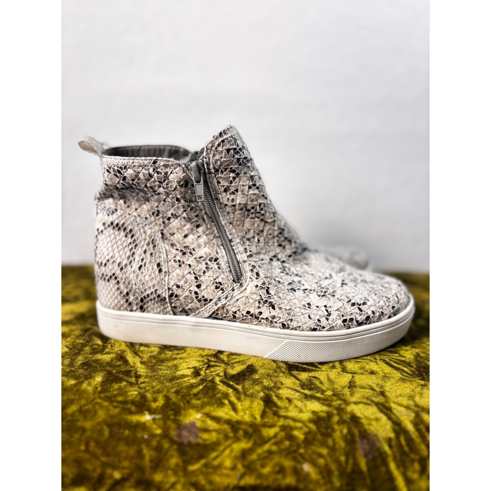Corky's Hunt Snakeskin Wedge Sneakers Grey Cream High Top Zip Up Shoes Size 9 - Picture 3 of 12